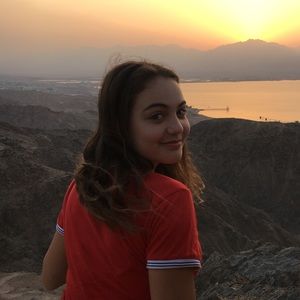 Meet your Posher, Mikah